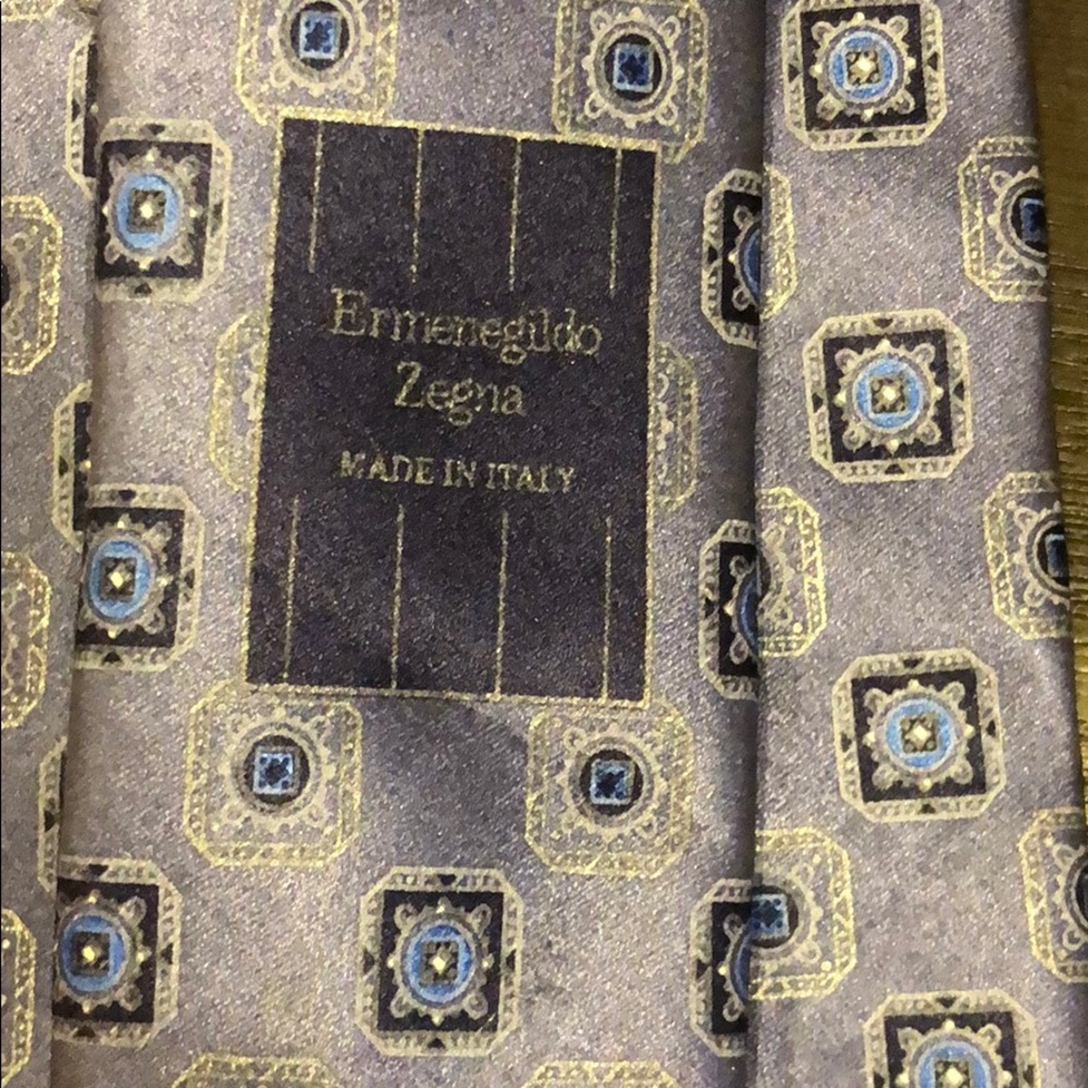 ERMENEGILDO ZEGNA 100% silk . - Picture 2 of 3